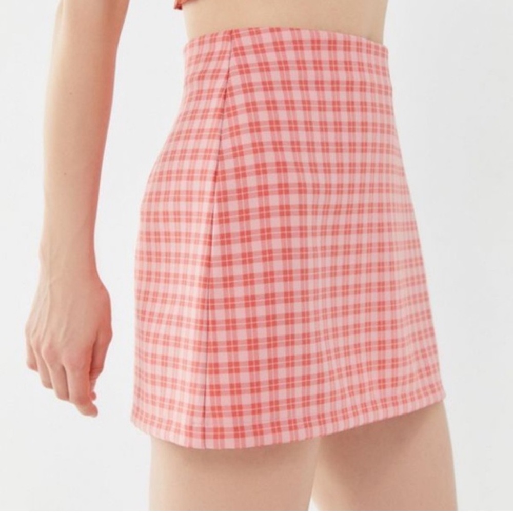 URBAN OUTFITTERS GRETCHEN PINK PLAID SKIRT - SIZE S - LIKE NEW CONDITION
